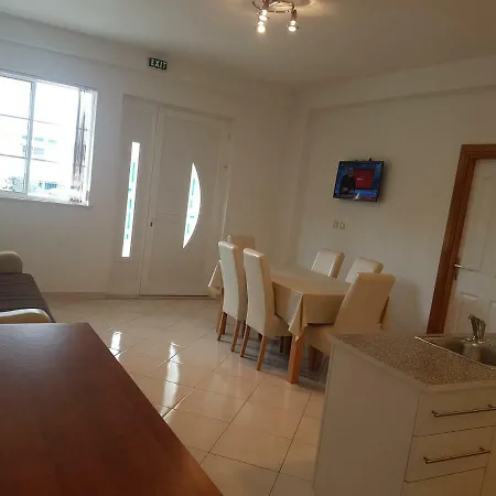 Emilly Apartman 10 Biograd Na Moru